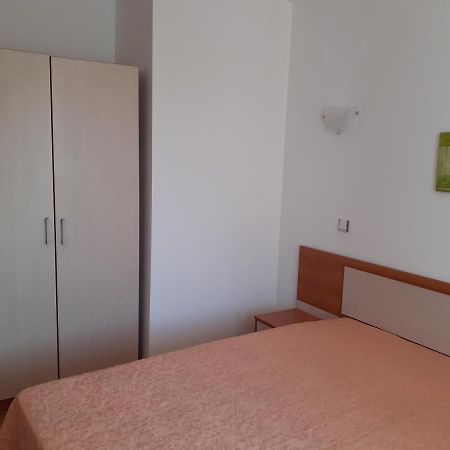 Апартамент Полюси 2 Sunny Beach Exterior photo