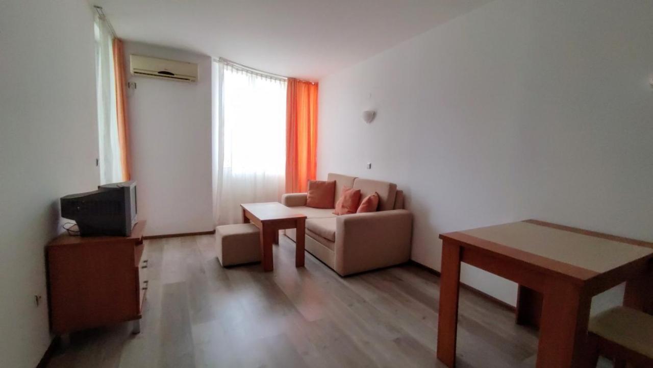 Апартамент Полюси 2 Sunny Beach Exterior photo